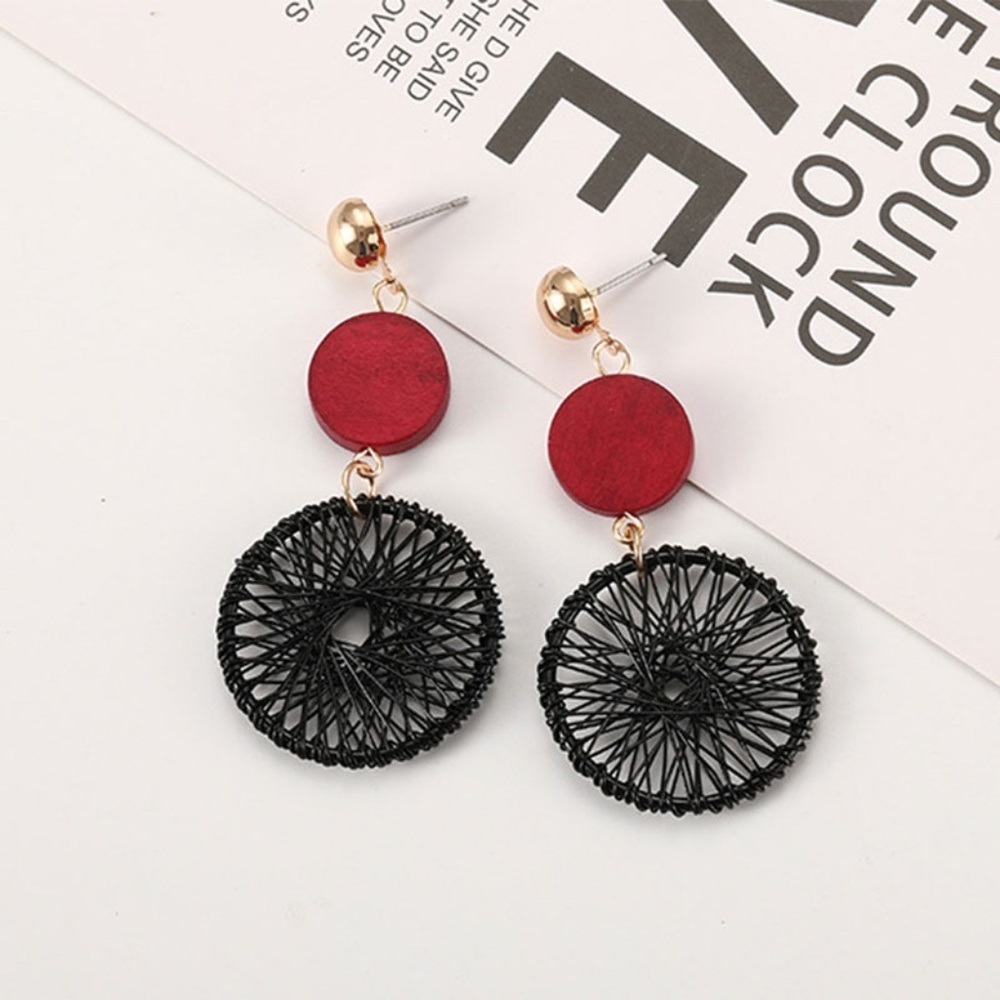 *GIRALDA* Black x Red Mesh Fashion Dangle Earrings